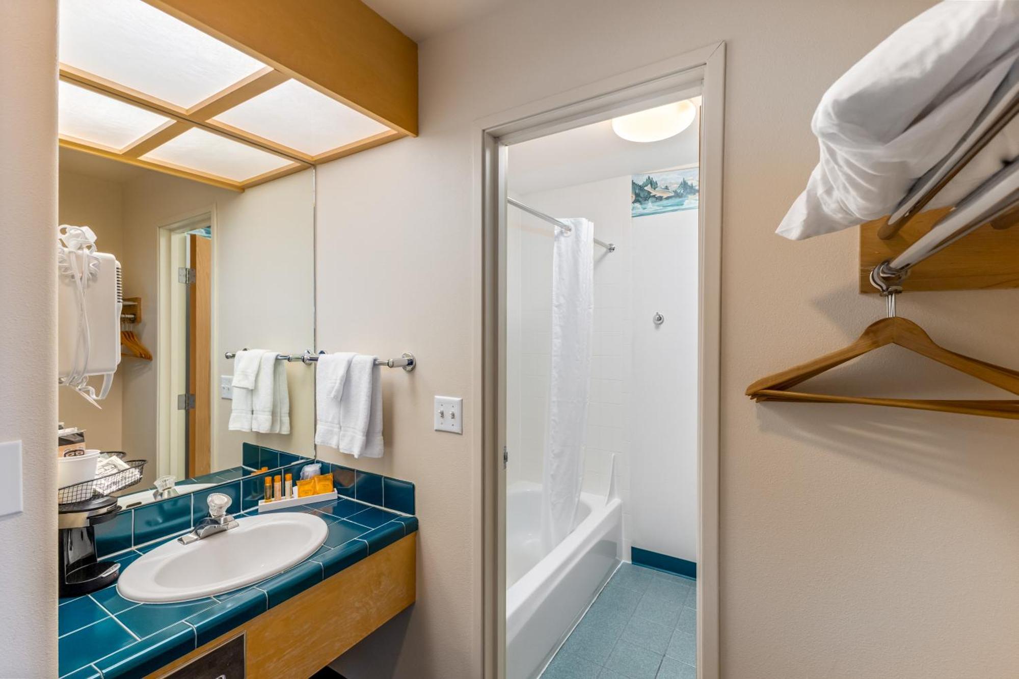 Motel Breeze 2*